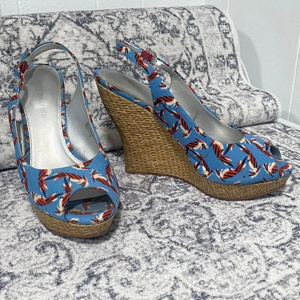 Audrey Brooke NAOMI Slingback Wedges in Blue Size 8